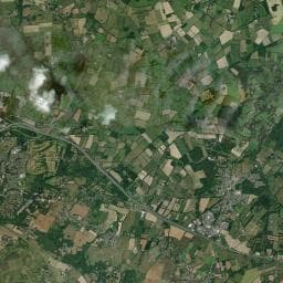 Vue aérienne des environs de Camping du Lac