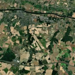 Vue aérienne des environs de Caves du Père Auguste – Aire de services