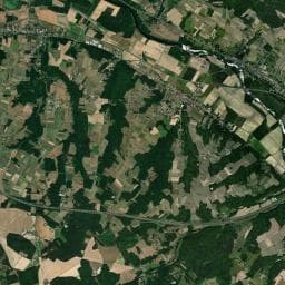 Vue aérienne des environs de Aire de camping-car Angé