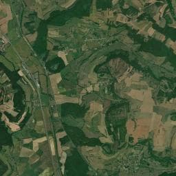 Vue aérienne des environs de Aire de camping-car à Éguilly (3)