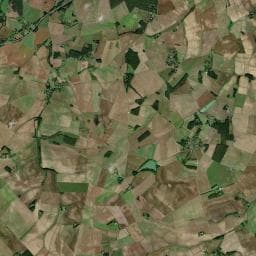 Vue aérienne des environs de Camping municipal de l'Étang des Frênes