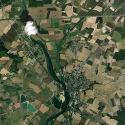 Vue aérienne des environs de Camping de la Plage de Seurre