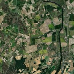 Vue aérienne des environs de Camping intercommunal Les Ormes