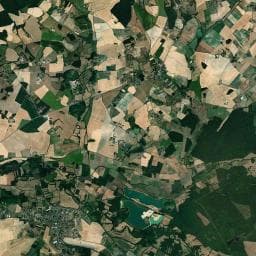 Vue aérienne des environs de Aire de camping-car à Pellevoisin