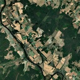 Vue aérienne des environs de Camping Les Rioms