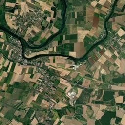 Vue aérienne des environs de Bragny Camping