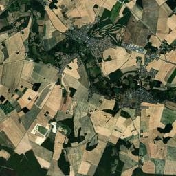 Vue aérienne des environs de Aire de services de Camping-cars
