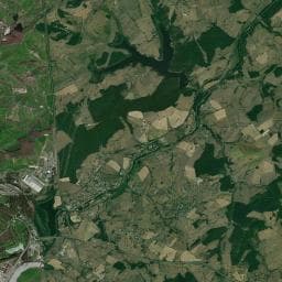 Vue aérienne des environs de Aire de camping-car à Saint-Eusèbe (2)