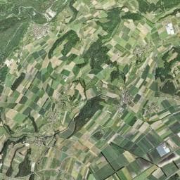 Vue aérienne des environs de Refuge de Champvent