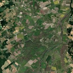 Vue aérienne des environs de Camping de Saint-Pierre-de-Maillé