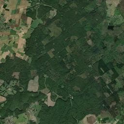 Vue aérienne des environs de Abri de la Maison de la Forêt