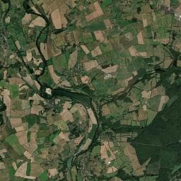Vue aérienne des environs de Camping municipal La Plage du Cher