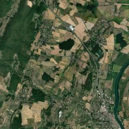 Vue aérienne des environs de Aire de camping-car à Boyer