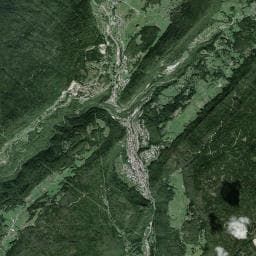 Vue aérienne des environs de Camping de la Bucle