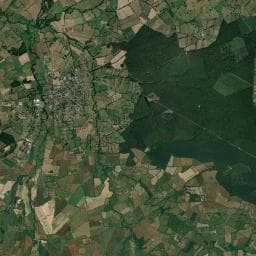Vue aérienne des environs de Camping municipal de Clairval