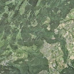 Vue aérienne des environs de Fontaine des Rochers