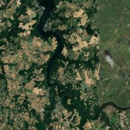 Vue aérienne des environs de Aire de service camping car (camping municipal Les Nugiras)