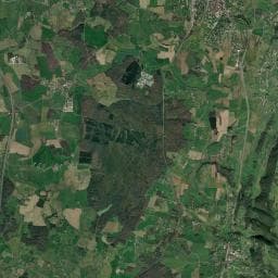 Vue aérienne des environs de Aire de Camping Car de Loisia
