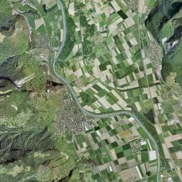 Vue aérienne des environs de Alpage de Chalavornaire