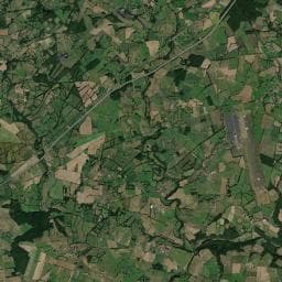 Vue aérienne des environs de La roulotte du Parc animalier des Clautres