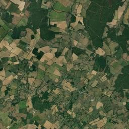 Vue aérienne des environs de Camping de Pleuville