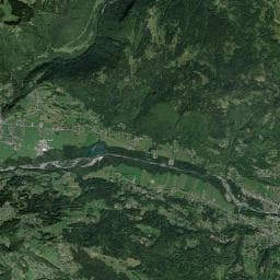 Vue aérienne des environs de Camping municipal Lac et Montagnes