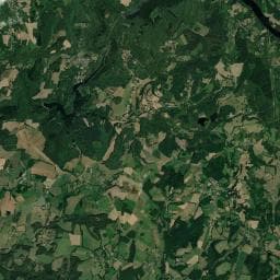 Vue aérienne des environs de Aire de camping-car à Les Billanges (2)
