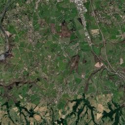 Vue aérienne des environs de Aire de camping-car à Saint-Vincent-de-Boisset