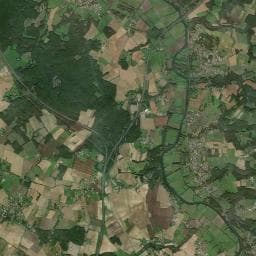 Vue aérienne des environs de Aire de Port d'Envaux