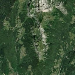 Vue aérienne des environs de Refuge de la Tournette (ou Blonay Dufour)