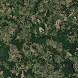 Vue aérienne des environs de Camping de Saint-Mathieu