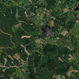 Vue aérienne des environs de Camping municipal de l'Étang de Méouze