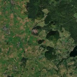 Vue aérienne des environs de Aire de camping-car d'Aydat