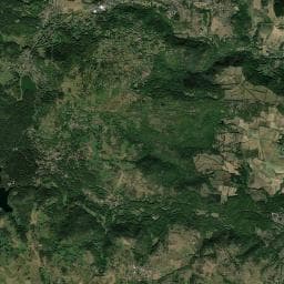 Vue aérienne des environs de Le Chaderas (Lac d'Aydat)