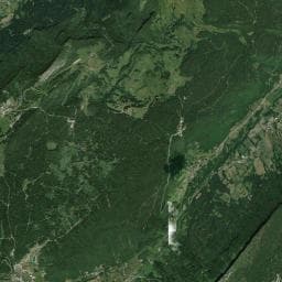 Vue aérienne des environs de Aire de bivouac - tente (3)