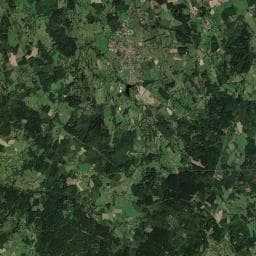 Vue aérienne des environs de Camping municipal de Cunlhat