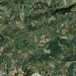 Vue aérienne des environs de Aire de stationnement Septème / Salle polyvalente