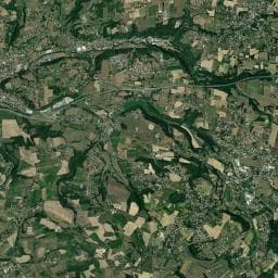 Vue aérienne des environs de Aire de stationnement Camping-cars du parking du Cimetière