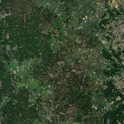 Vue aérienne des environs de Aire de camping-car à Soleymieux (2)