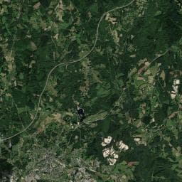 Vue aérienne des environs de Camping du Lac (2)