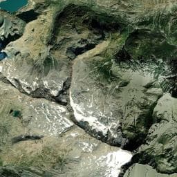 Vue aérienne des environs de Refuge du Carro