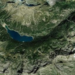 Vue aérienne des environs de Débouché du lac de Bellagarda