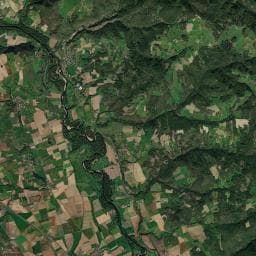 Vue aérienne des environs de Aire CAMPING-CAR PARK d'Auzon