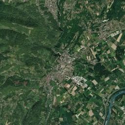 Vue aérienne des environs de Refuge/Abri — Tullins