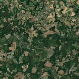 Vue aérienne des environs de La Dordogne verte