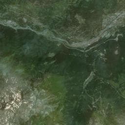 Vue aérienne des environs de Camping-Caravaneige Les Combes