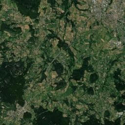 Vue aérienne des environs de Camping municipal de Choumouroux