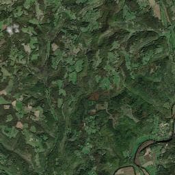 Vue aérienne des environs de Camping à Les Eyzies (2)