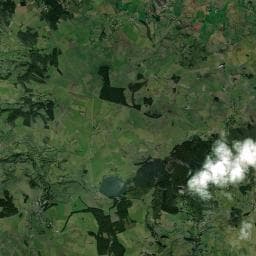 Vue aérienne des environs de Camping du lac de St Front