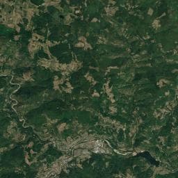 Vue aérienne des environs de Aire de camping-car à Le Cheylard